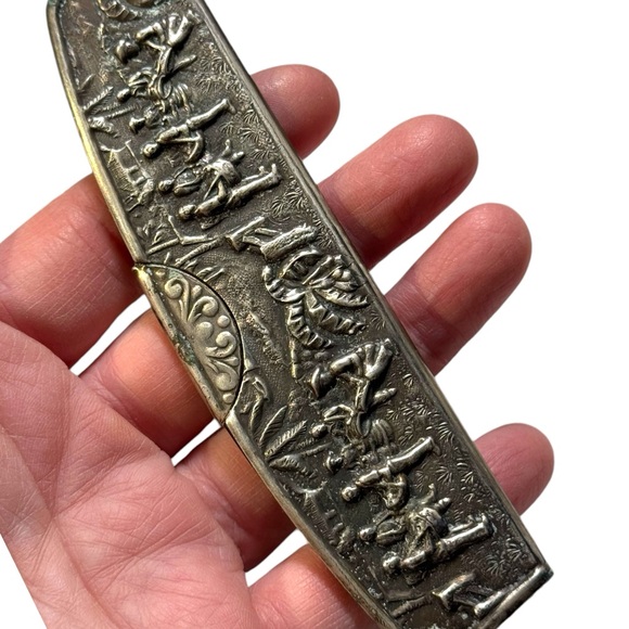 Antique Denmark Repousse Silverplate Case Comb outdoor farming Scene Hans Jensen - Picture 2 of 6